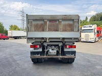 AGRO3463_2991956 vehicle image