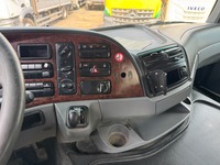 AGRO3463_2991956 vehicle image