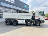 AGRO3463_2991956 vehicle image