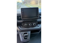 VISA147_2834863 vehicle image