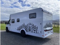 TART5813_2846367 vehicle image