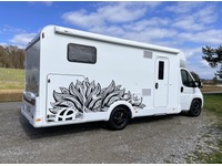 TART5813_2846367 vehicle image