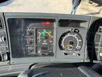 KEED2067_2736374 vehicle image
