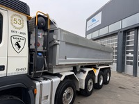 AGRO3463_2718378 vehicle image