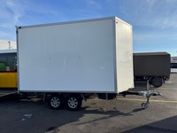 INTE10658_2827151 vehicle image