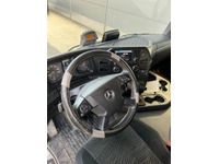 GSTR8856_2749644 vehicle image