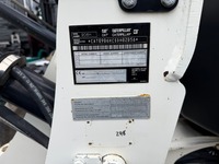 UNIK8334_3036887 vehicle image