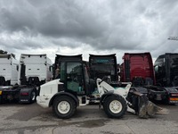 UNIK8334_3036887 vehicle image