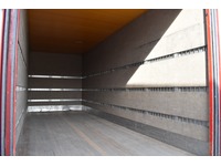 TOC1273_2852710 vehicle image