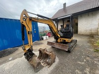 MERC9702_2683825 vehicle image