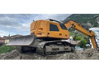 MERC9702_2667182 vehicle image