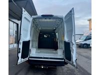 Anne38_2776304 vehicle image