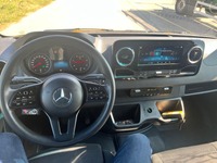 DALT1290_2758286 vehicle image