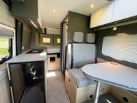 TART5813_2900550 vehicle image