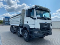 TMR8055_2753335 vehicle image