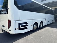 MANB1470_2962784 vehicle image