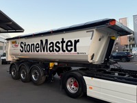 THOM6454_2830705 vehicle image