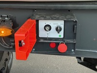THOM6454_2830705 vehicle image