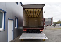 TOC1273_2886686 vehicle image