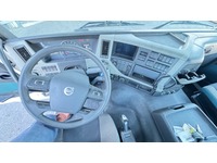 TAMZ4659_3028080 vehicle image