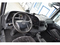 TOC1273_2751084 vehicle image