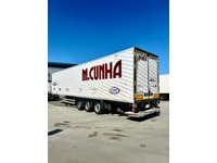 0161026 vehicle image