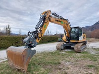 0510025 vehicle image