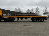 MBTR124_2695051 vehicle image