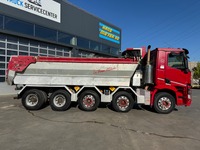 AGRO3463_2718375 vehicle image
