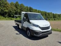 Kall37_2697450 vehicle image