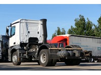 DOLD2821_2696937 vehicle image
