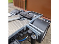 0484025 vehicle image