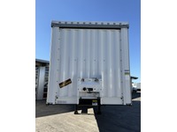 GREA182_2928850 vehicle image