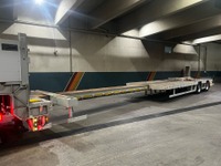 0367025 vehicle image
