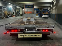 0367025 vehicle image