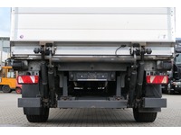 DOLD2821_2710351 vehicle image