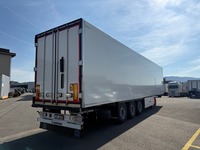 ZELJ895_2860218 vehicle image