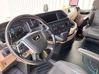 MAN126_2986766 vehicle image