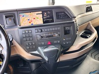 MAN126_2986766 vehicle image