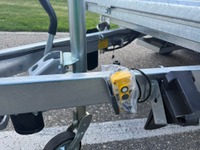 HUTT218_2899103 vehicle image