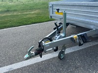 HUTT218_2899103 vehicle image