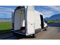 RONN828_2756235 vehicle image