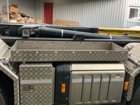 PEMA569_2554595 vehicle image