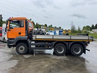 AGRO3463_2907369 vehicle image