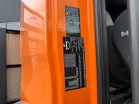 AGRO3463_2907369 vehicle image