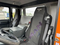 AGRO3463_2907369 vehicle image