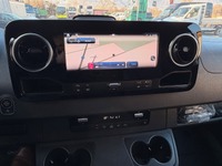 ALTH1974_2818662 vehicle image