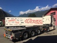 SAUR7607_2848456 vehicle image