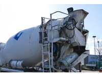 DOLD2821_3027839 vehicle image