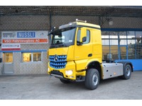 NUES8043_2868376 vehicle image